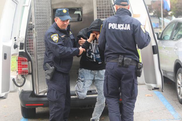 Privođenje 22-godišnjaka osumnjičenog za prometnu nesreću kod Gospića