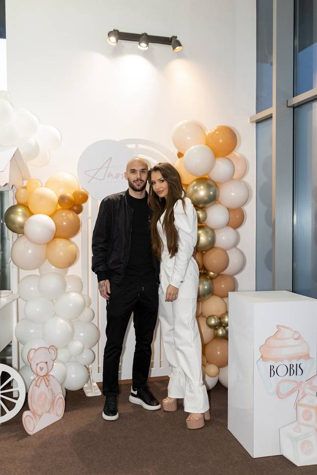 FOTO Otvorenje igraonice za djecu nisu propustili Marko i Iris Livaja, a stigla je i Žanamari...