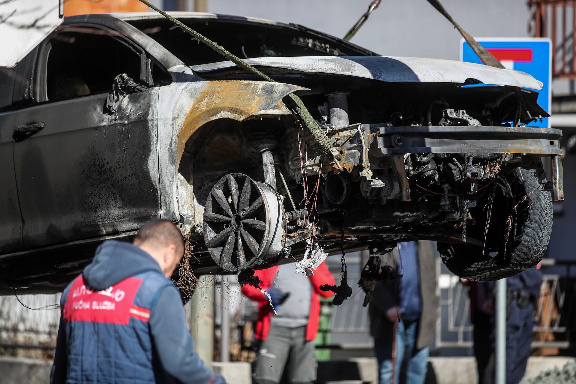 Izgorio automobil bivšeg Mamićevog poreznika Milana Pernara