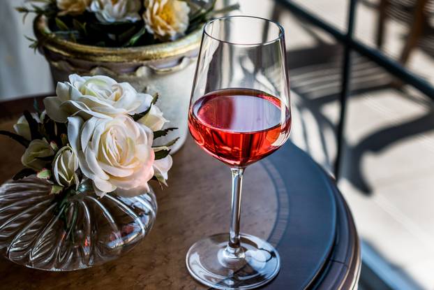 Rose Wine with flowers (natural light)
