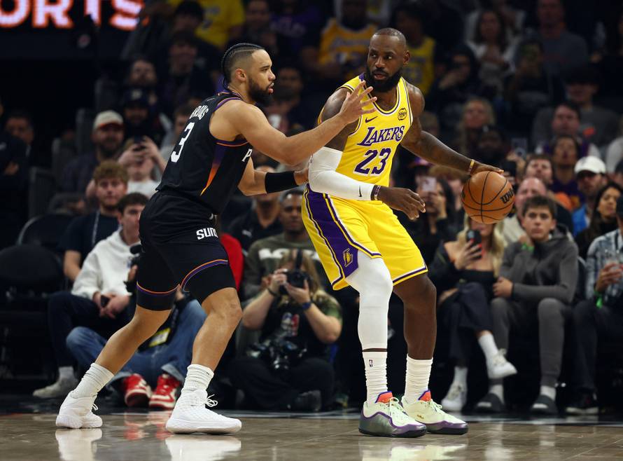 NBA: Los Angeles Lakers at Phoenix Suns