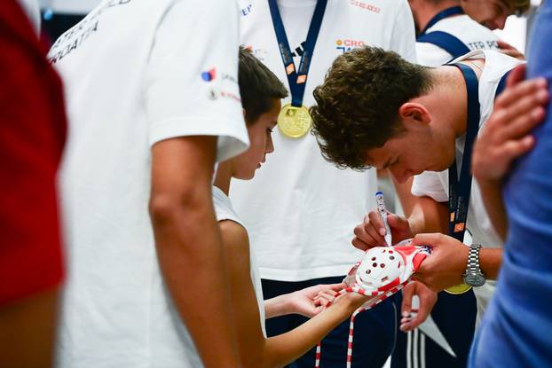 Zagreb: Dolazak prvaka Europe, Hrvatske U20 vaterpolske reprezentacije na aerodrom Pleso