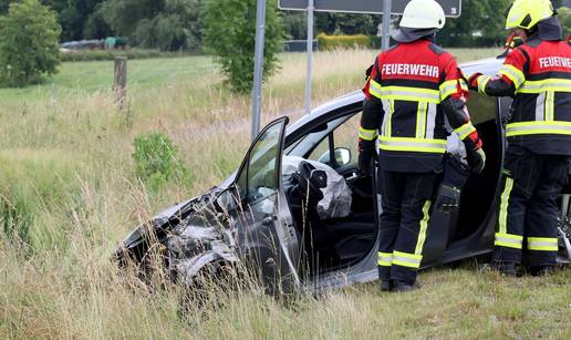 Imate ovaj auto? Preporuka je da ga ne vozite! Zračni jastuk je ubio vozačicu u Francuskoj