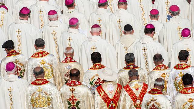 October 13, 2019 : Mass for the canonization of 5 saints in St. Peter's Square in the Vatican.