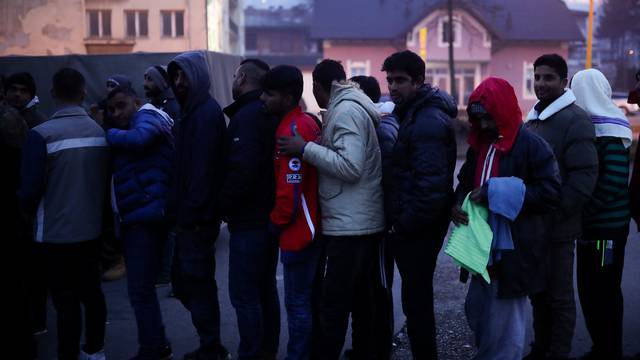 Grčka vlada počinje graditi zatvorene migrantske logore