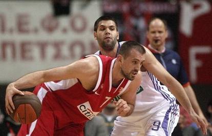 Košarkaši pobijedili Turke, Vujčić izašao zbog ozljede