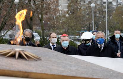 Bandićevo otvaranje spomenika Domovini šamar je toj domovini