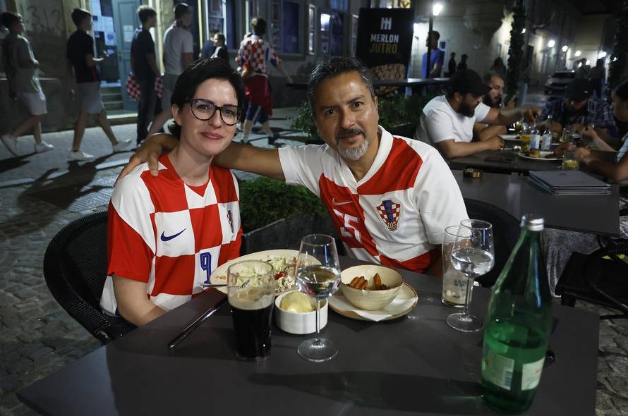 Osijek: Zajedničko gledanje utakmice Engleska  - Hrvatska 