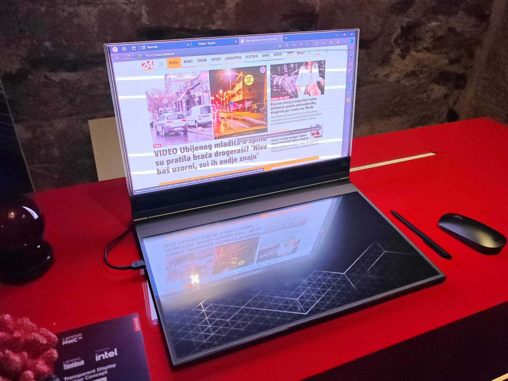 VIDEO Laptop iz budućnosti: Na MWC-u smo isprobali Lenovo s potpuno prozirnim ekranom