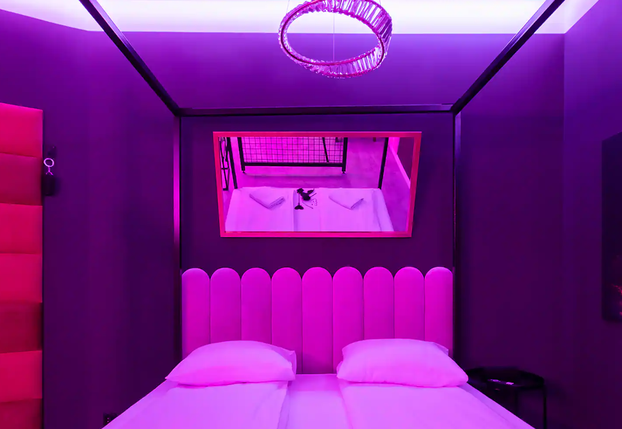 FOTO BDSM stan u Poljskoj je za ljubitelje grube akcije pravi raj!