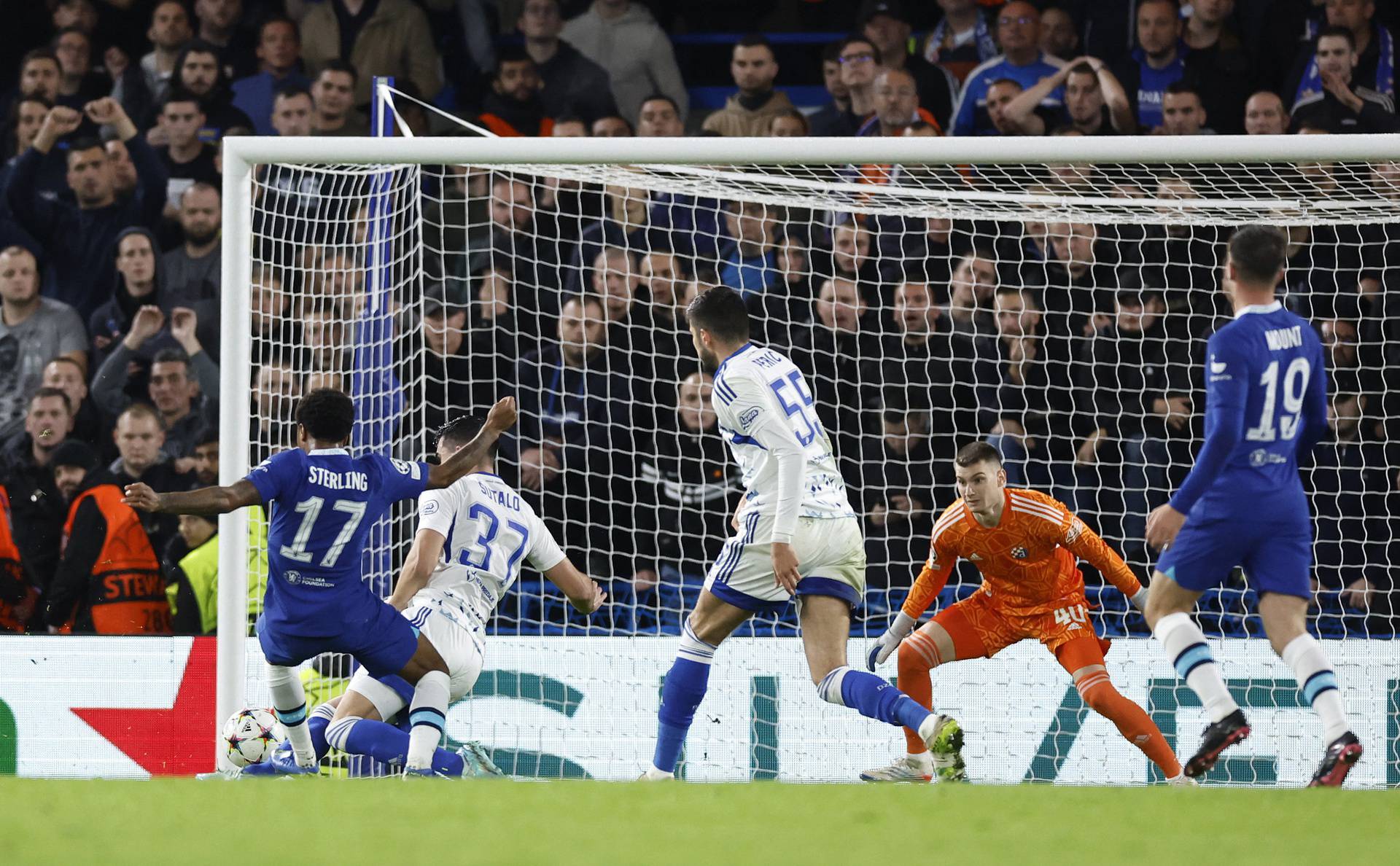 Champions League - Group E - Chelsea v Dinamo Zagreb