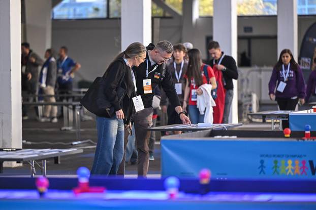 Zagreb: Otvorenje međunarodne robotičke olimpijade
