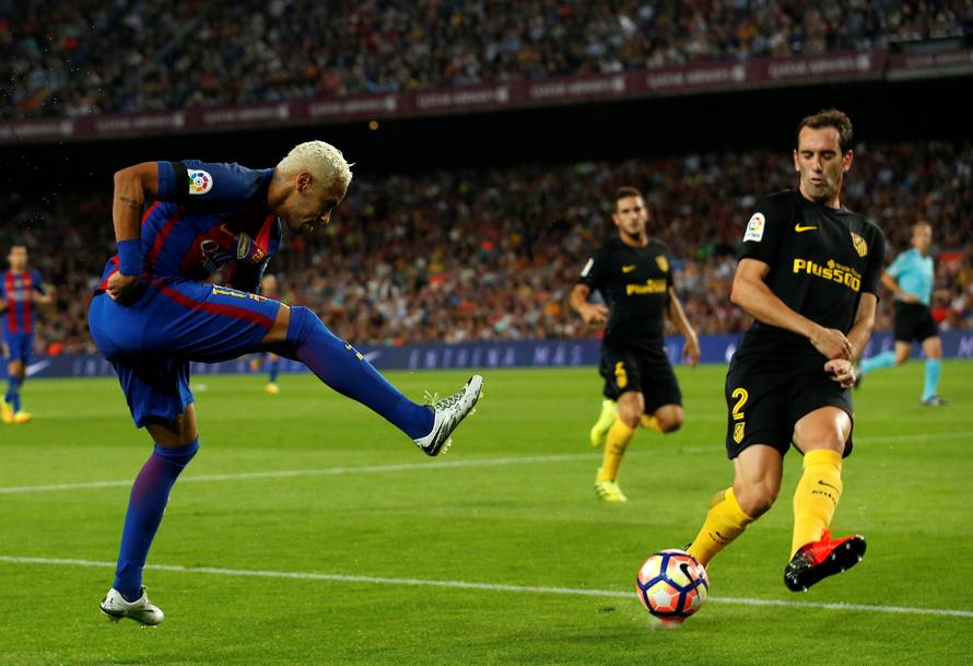 Football Soccer - Barcelona v Atletico Madrid - Spanish La Liga Santander - Camp Nou stadium