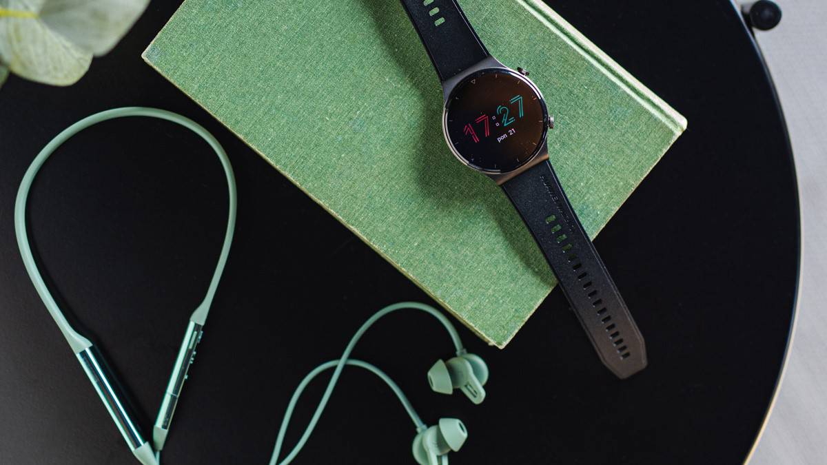 Huawei Watch GT 2 Pro dostupan u prednarudžbi uz FreeLace Pro slušalice na dar