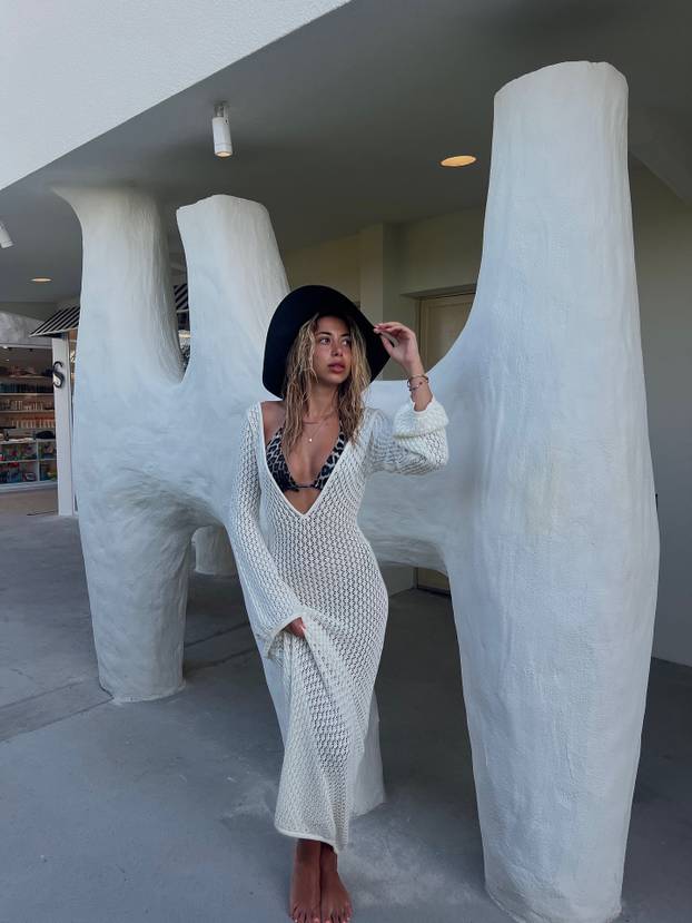 FOTO MMA voditeljica iz Srbije imponirala visinom u Zagrebu