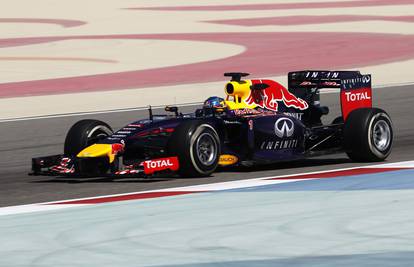 Red Bull: Hamilton je favorit, a Mercedes je brži za dva kruga