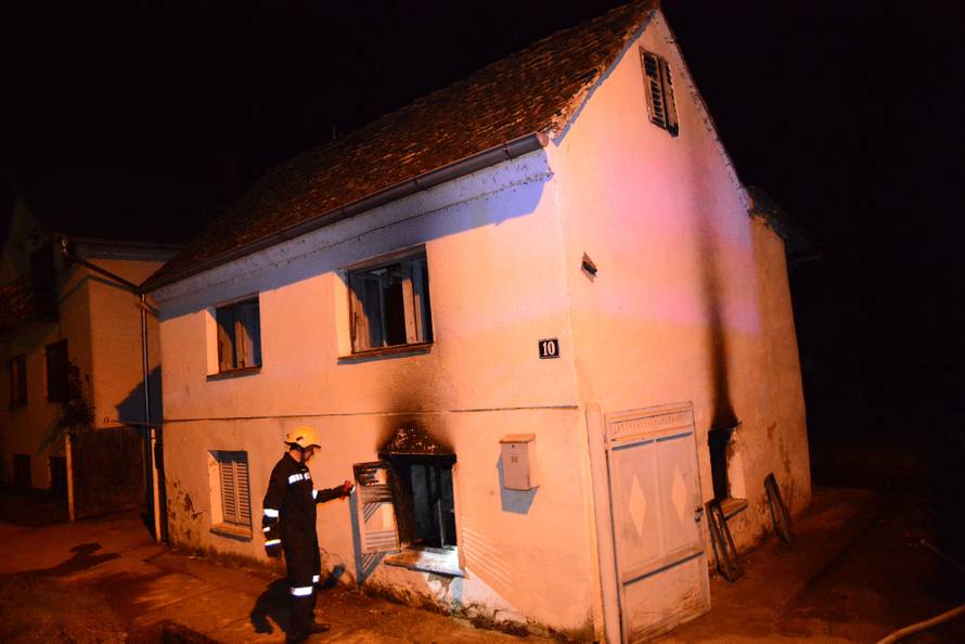 U požaru kuće kod Slavonskog Broda poginula starija žena