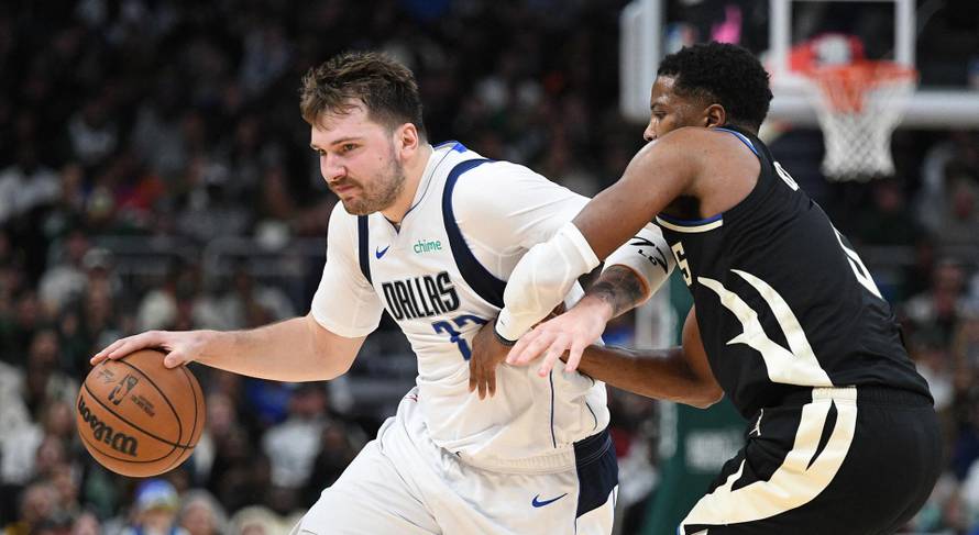 NBA: Dallas Mavericks at Milwaukee Bucks
