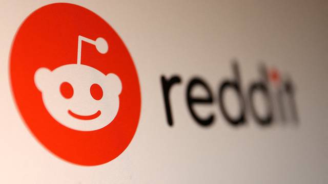 FILE PHOTO: Illustration shows Reddit logo