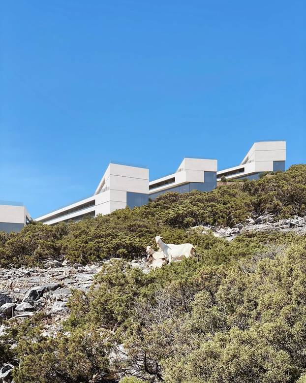 FOTO Luksuz kakav još niste vidjeli: Biste li odsjeli u ovom cik-cak resortu u Albaniji?