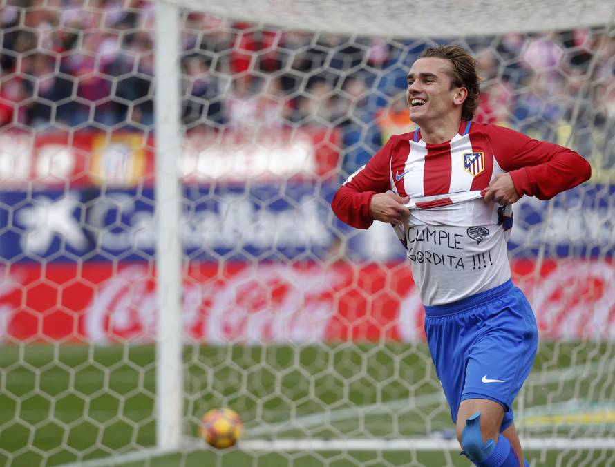 Football Soccer - Atletico Madrid v Valencia - Spanish La Liga Santander