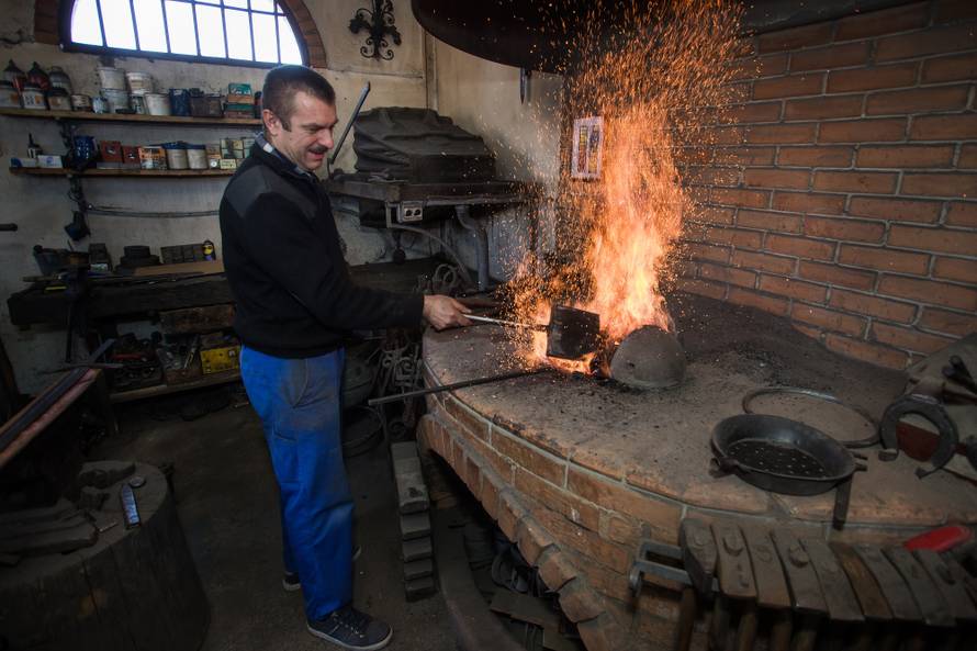 Slavonac Franjo jedini smije izrađivati templarske mačeve