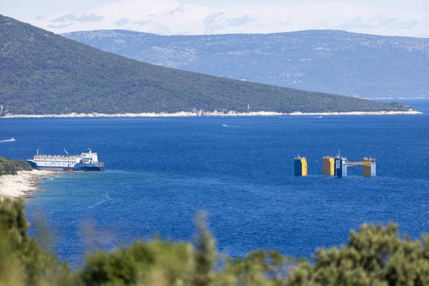 Započela finalna faza uklanjanja broda Deala iz Raškog zaljeva