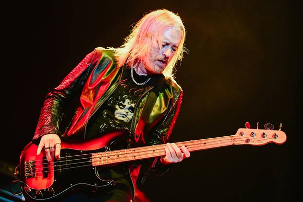 Zagreb: Koncert benda Hollywood Vampires u Areni