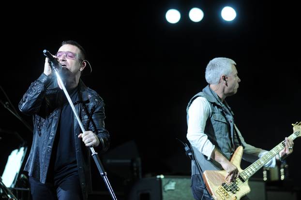 ARHIVA - Zagreb, 2009: Prošlo je 15 godina od nastupa grupe U2 u Zagrebu