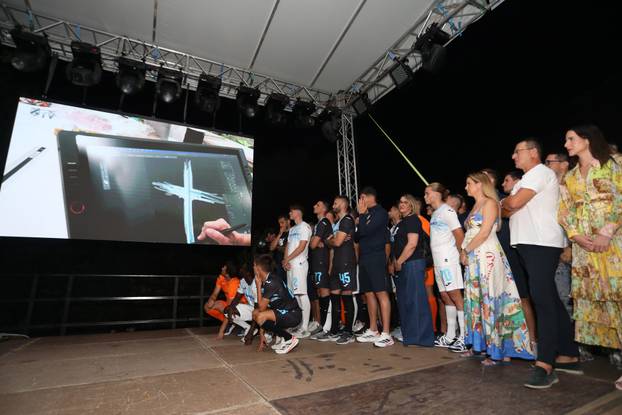 Rijeka: Predstavljanje novih dresova nogometaša Rijeke