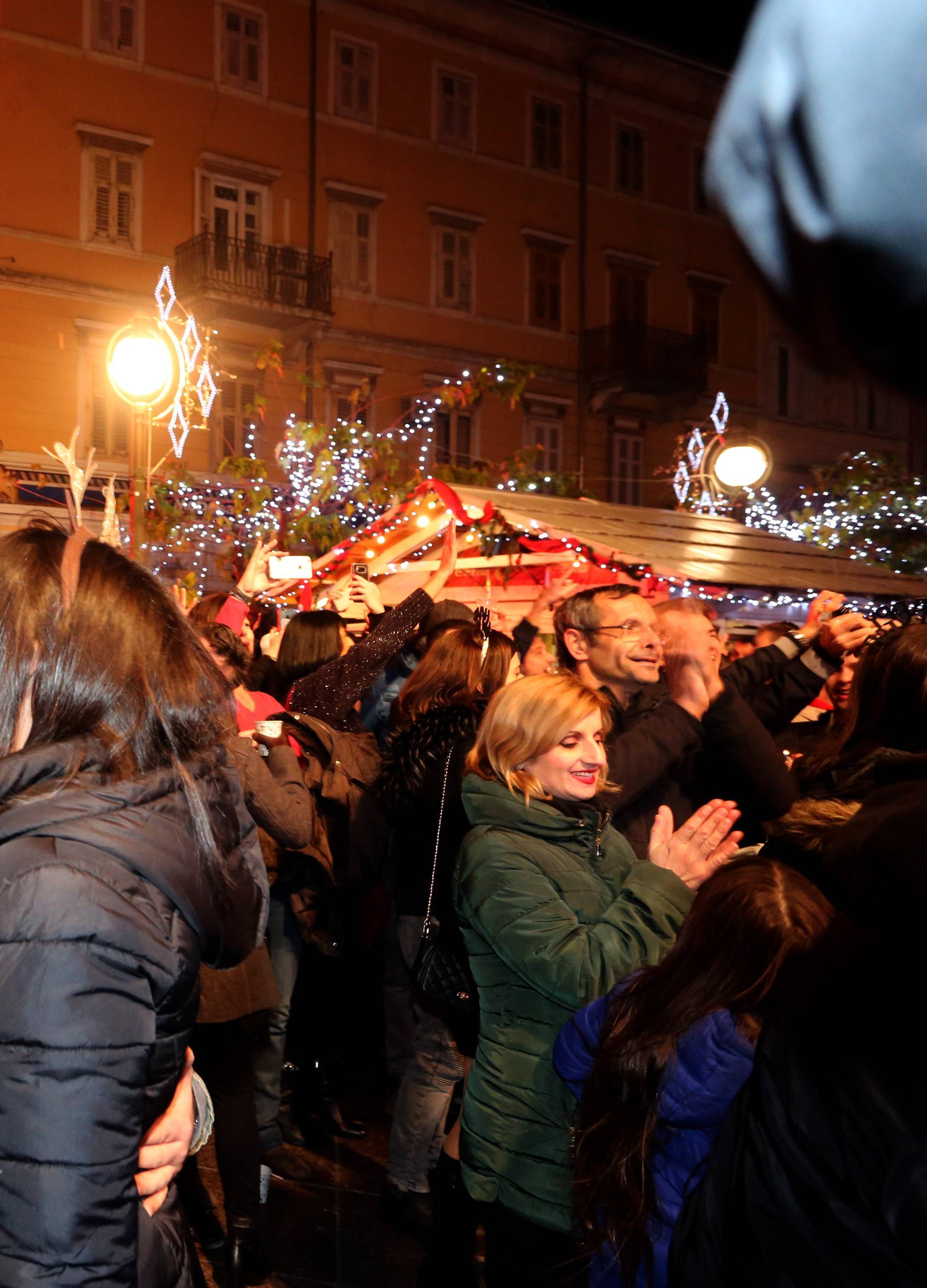 Pogledajte spektakularna slavlja Nove diljem Hrvatske