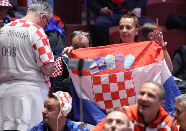 Malmo: Navijači na tribinama prije utakmice Hrvatske protiv Slovenije u drugom krugu EHF Europskog prvenstva