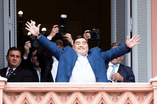 Ikone opet oduševile: Maradona u izolaciji raspalio Matu Bulića