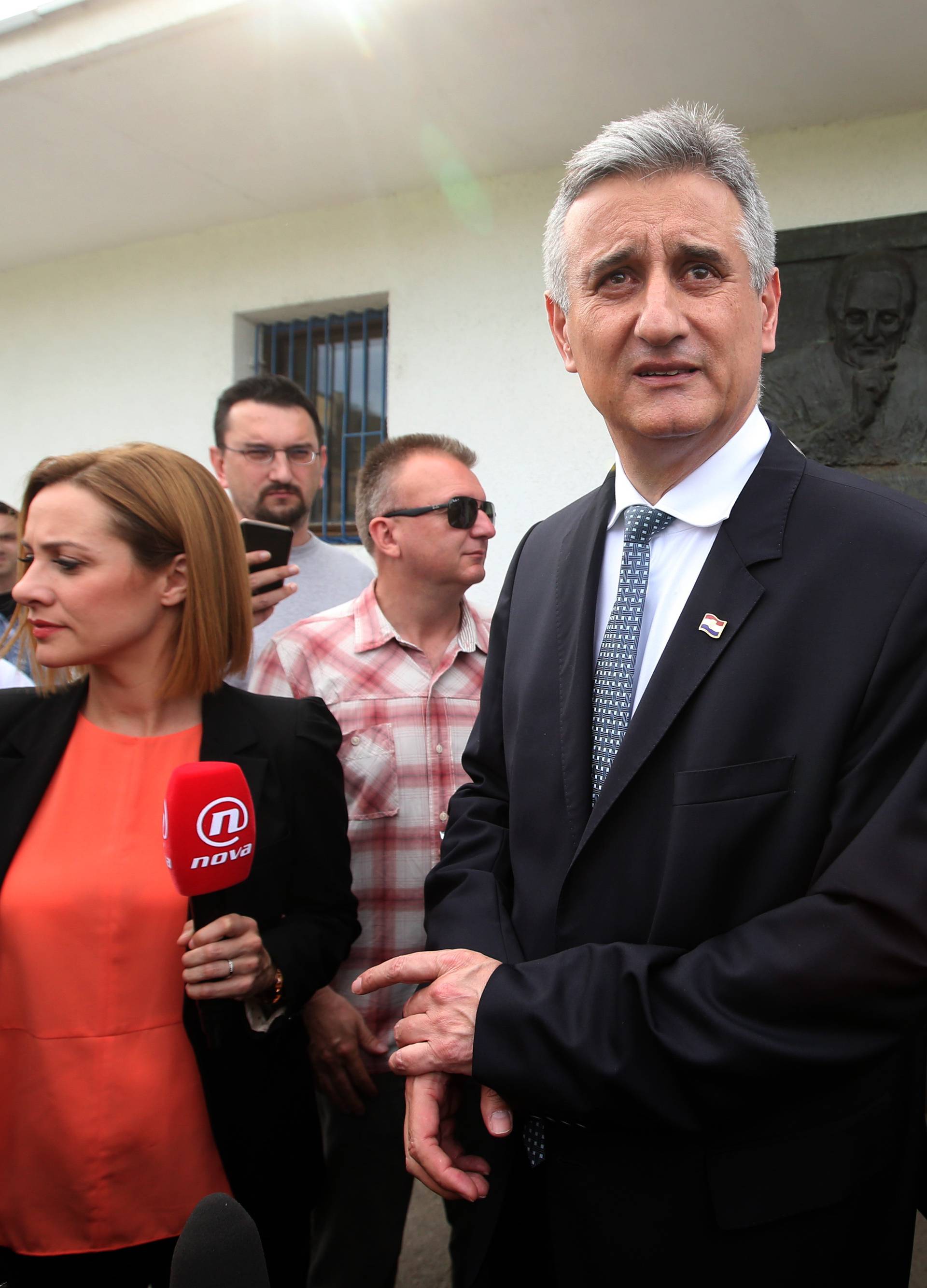 Karamarko: Spreman sam otići s mjesta predsjednika HDZ-a