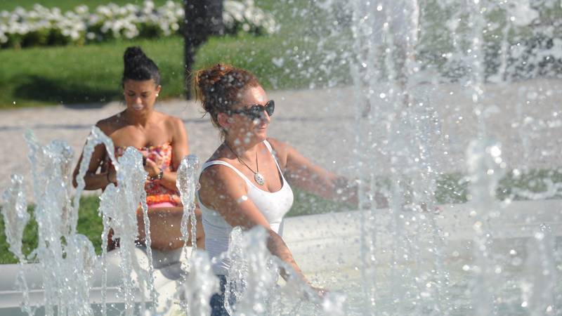 FOTO Već se pržimo na 36, a tek je podne prošlo: Pogledajte temperature po gradovima