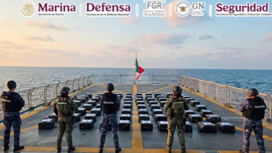 Mexican navy seizes near two tons of substances