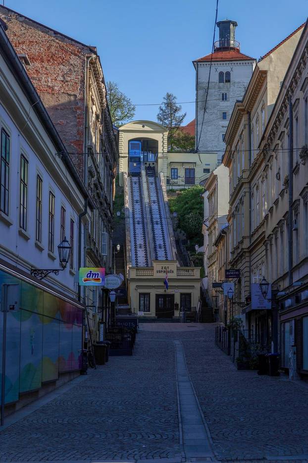 Zagreb: Mirno uskršnje jutro u središtu grada