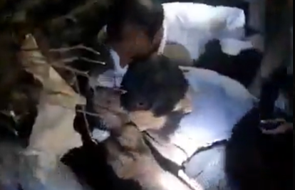 VIDEO Pogledajte trenutak kada je Afganistan 'udario' potres od 6 po Richteru: Raste broj mrtvih