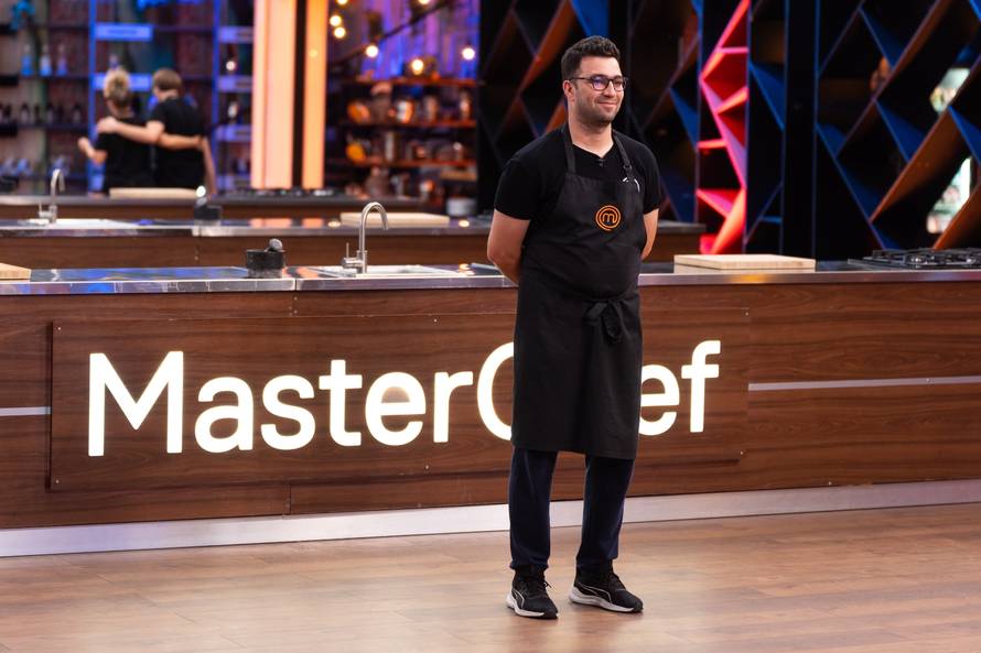 Elias napustio MasterChef nakon zahtjevnog stres testa