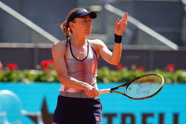 MADRID OPEN TENNIS 2022. JABEUR (TUN) v ALEXANDROVA (RUS).