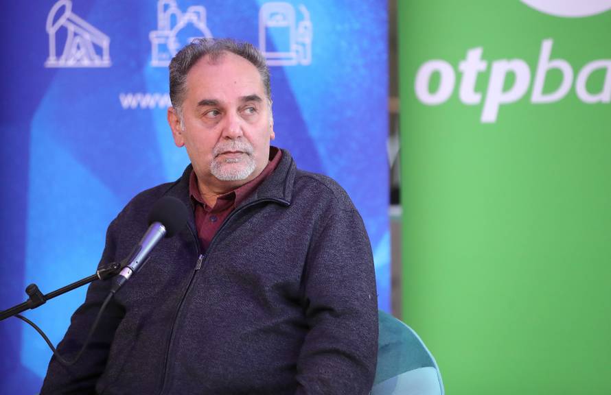 U KD Lisinski predstavljen novi ciklus na otvorenome Lisinski Atrium