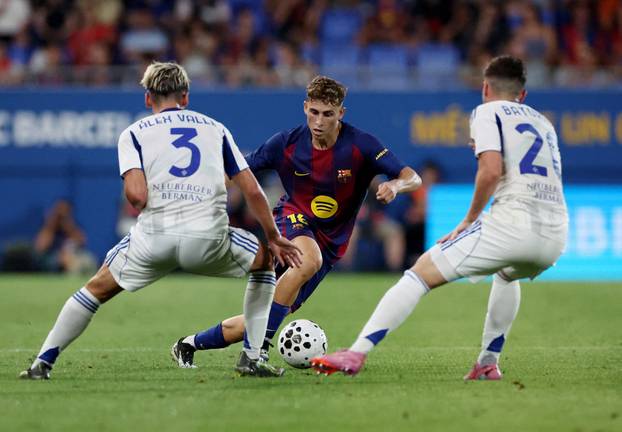Friendly - Joan Gamper Trophy - FC Barcelona v Como