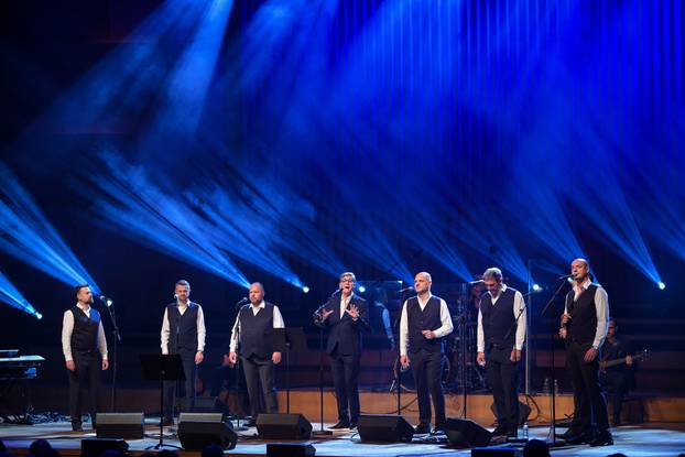 Zagreb: Klapa Rišpet održala je koncert u Lisinskom 