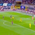 VIDEO Mo&zcaron;e igrati i zatvorenih o&ccaron;iju: Su&ccaron;i&cacute; opet pokazao klasu, pogledajte krasnu asistenciju