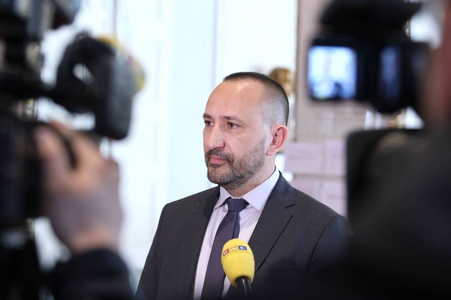 Zekanović: Ovo je skretnica u odnosima HDZ-a i HRAST-a