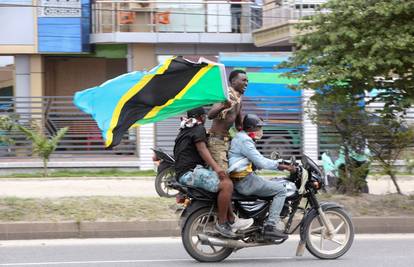Tanzanska oporba odbacuje izbornu pobjedu predsjednice nakon smrtonosnih prosvjeda