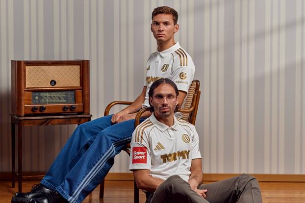 FOTO Hajduk je predstavio treći dres. Slavi 100 godina operete