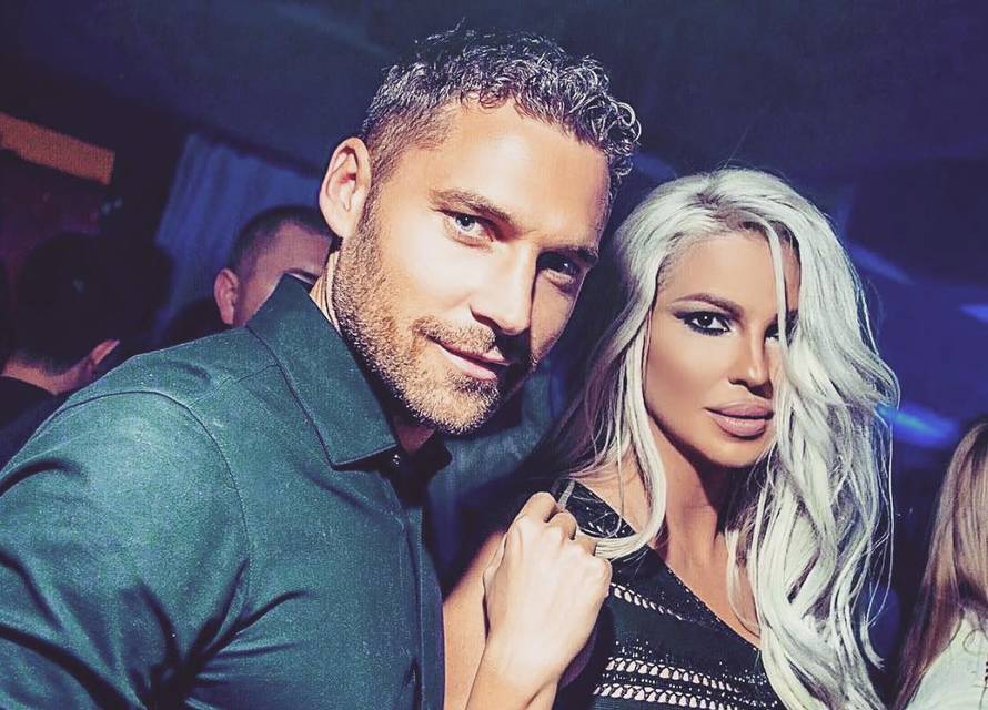 Oglasila se i Jelena Karleuša: 'Na većini fotografija nisam ja'