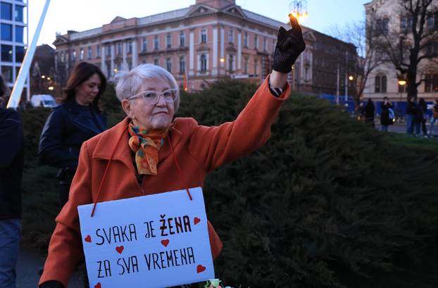 Zagreb: Održan jubilarni 10. Noćni marš za prava žena "Žene – kičma otpora"