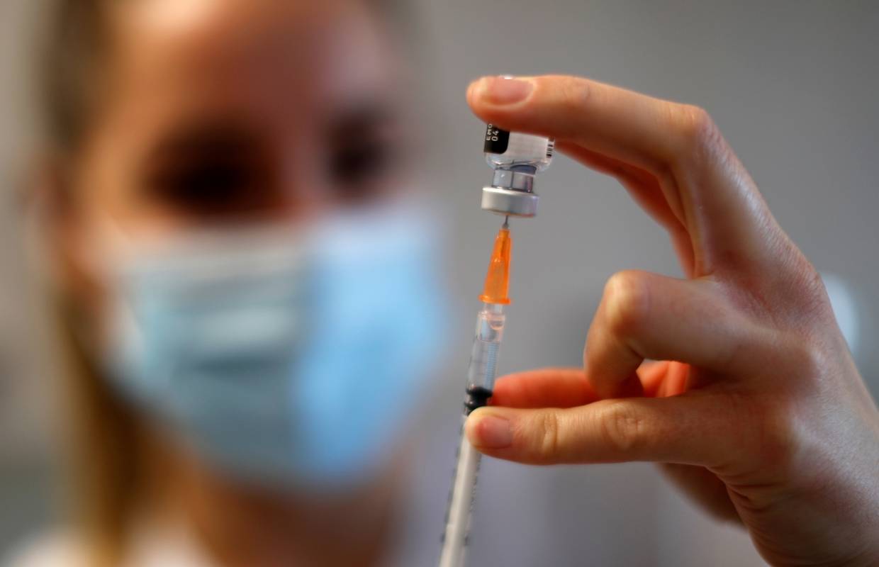 Dok u Hrvatskoj kasni isporuka cjepiva, Amerika uvodi uslugu cijepljenja u trgovačkom lancu